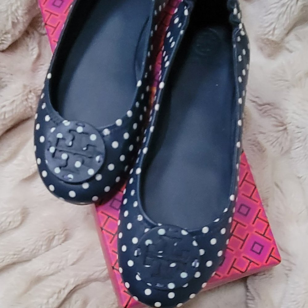 Tory Burch Women's Ballet shoes - Classic Navy Dots - size 9